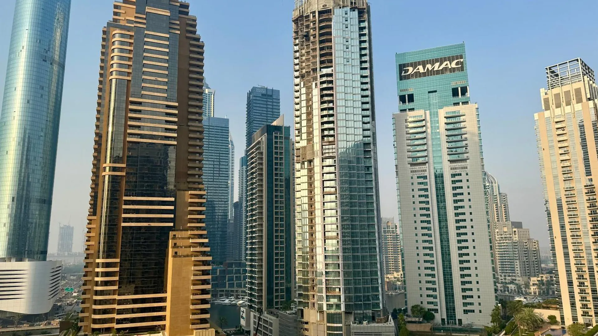 Beautiful And Modern 1Br Apartment In Dubai Marina With Sea View